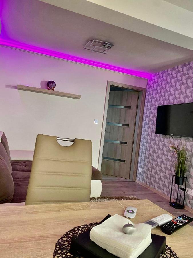 Hajnal Apartman Appartement Szeged Buitenkant foto