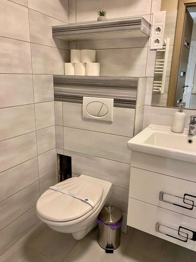 Hajnal Apartman Appartement Szeged Buitenkant foto